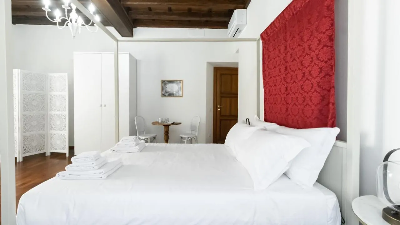 Italianway - Barberini Elegantia Apartments Roma Italy