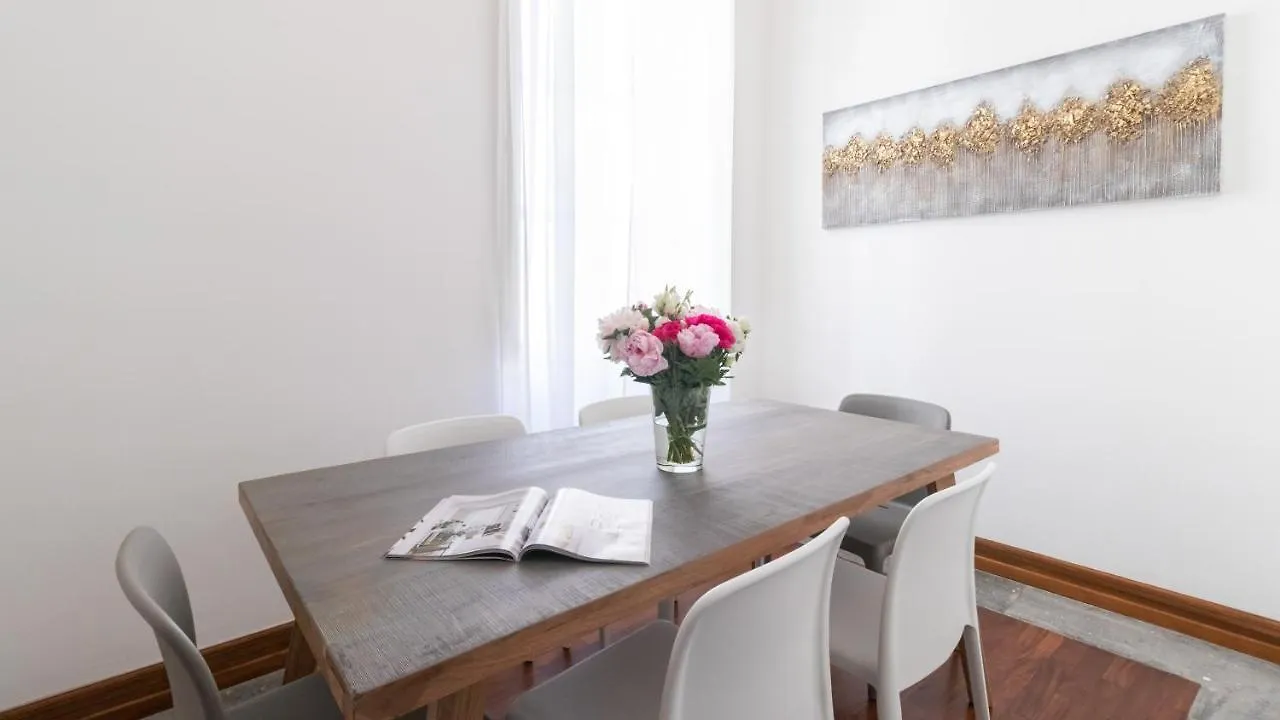 Italianway - Barberini Elegantia Apartments Roma