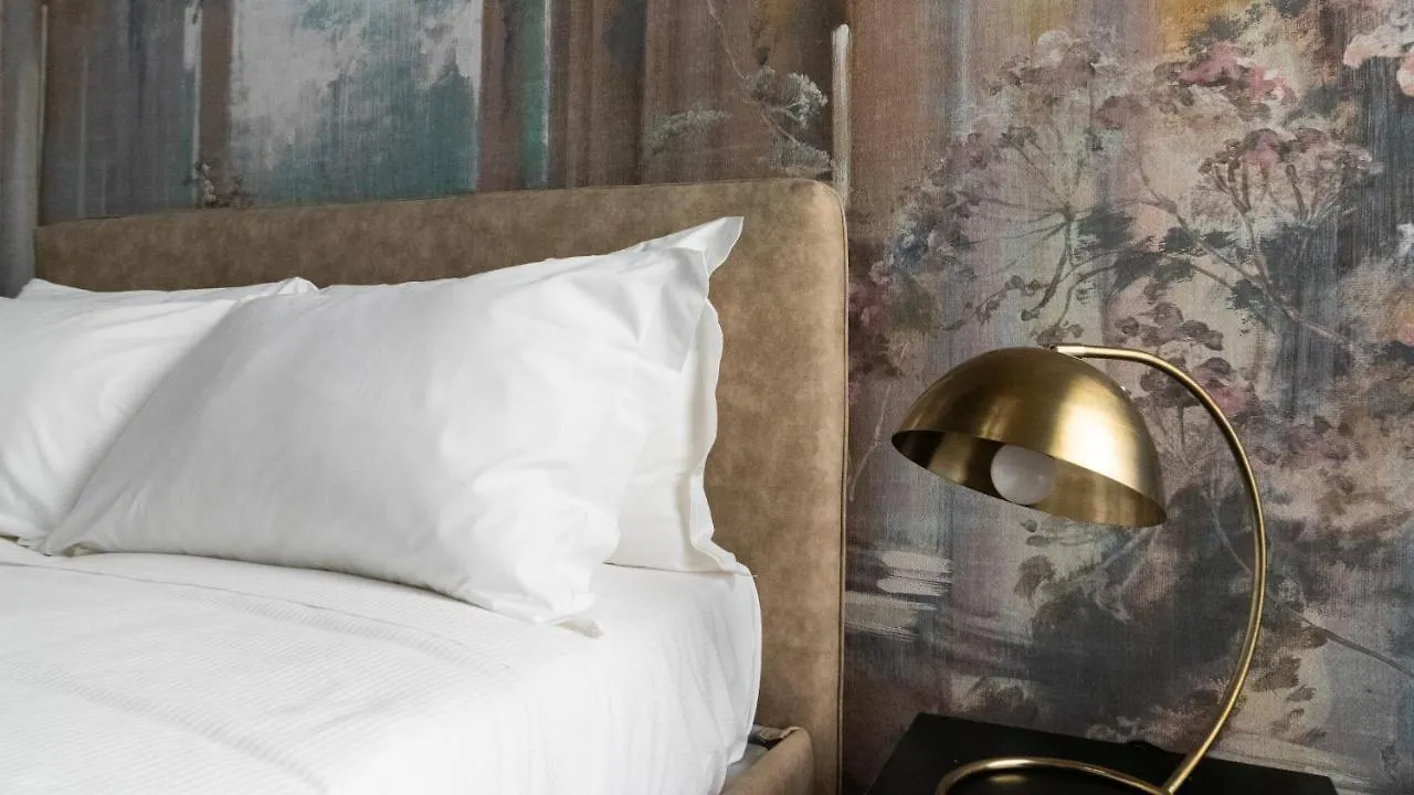 Italianway - Barberini Elegantia Apartments Roma Italy