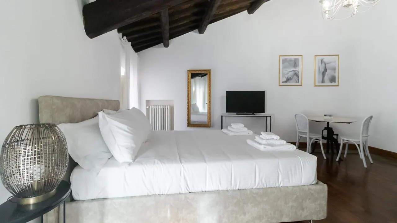 Italianway - Barberini Elegantia Apartments Roma 0*, Rome Italy