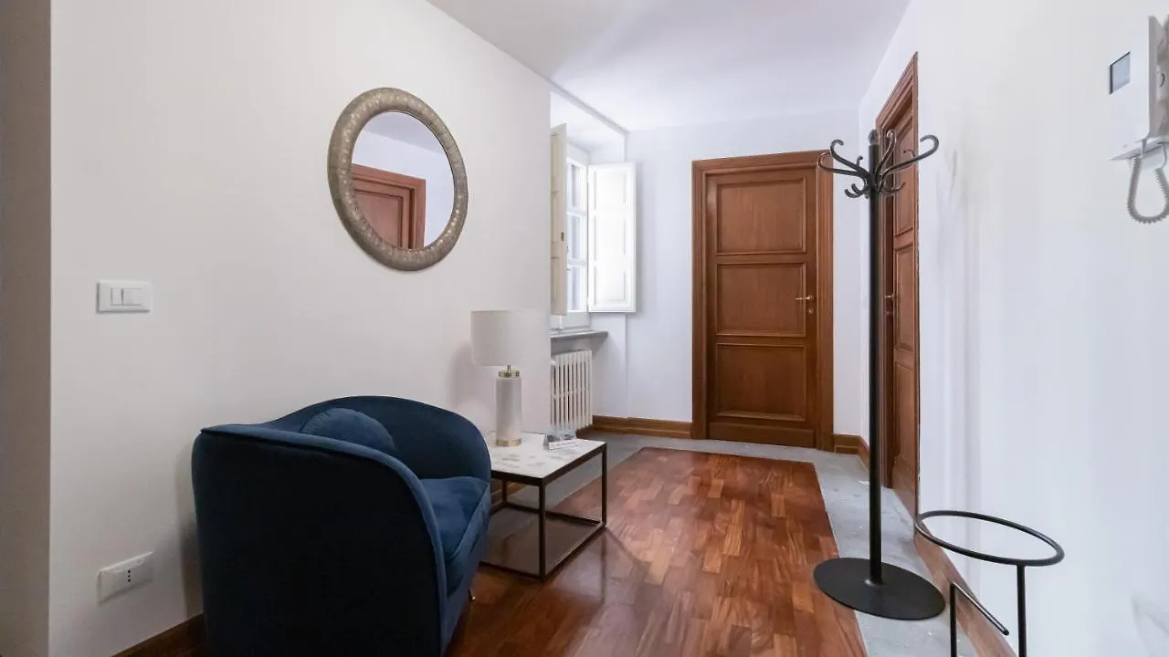 Italianway - Barberini Elegantia Apartments Roma Rome
