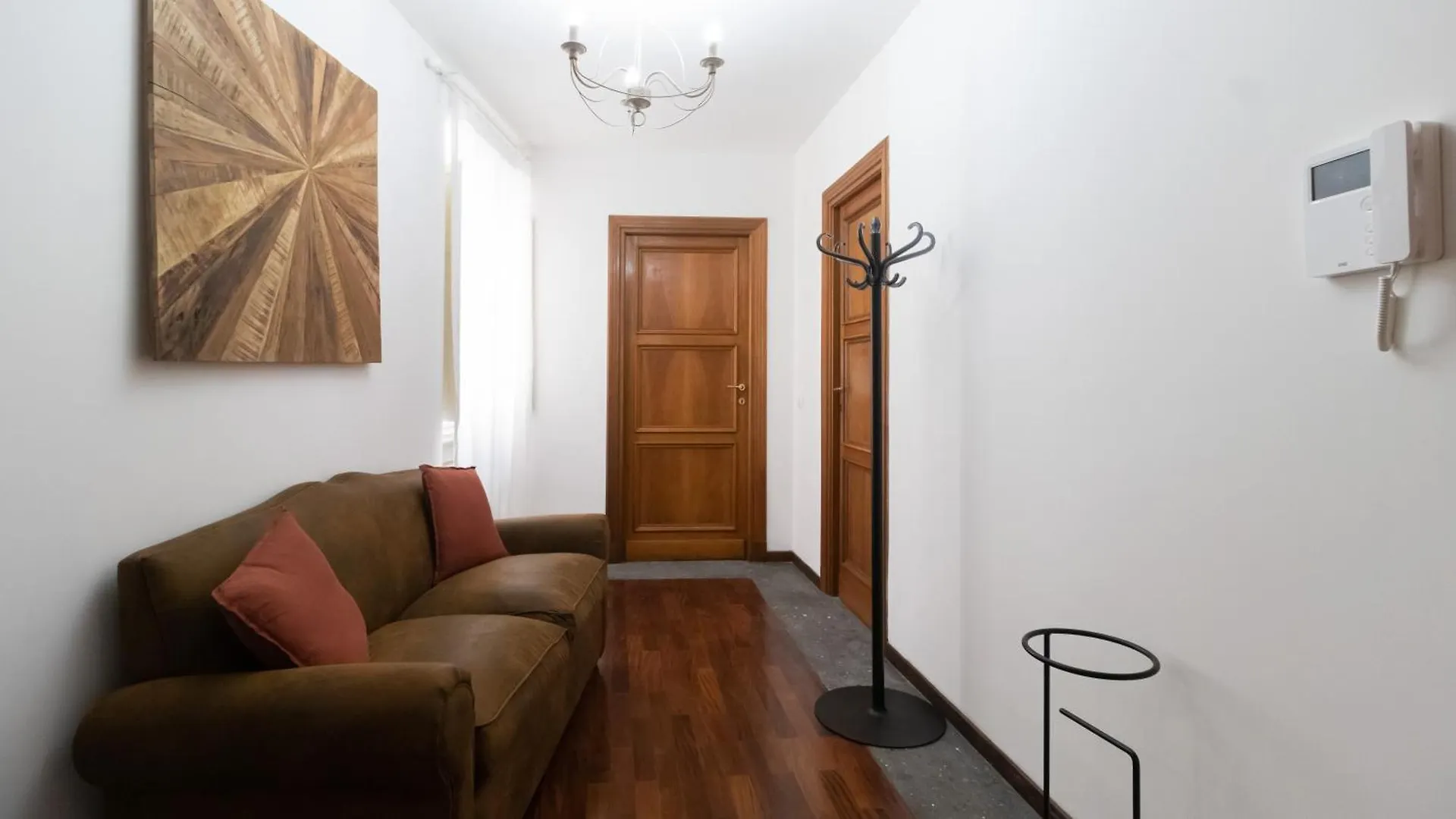 Italianway - Barberini Elegantia Apartments Roma Italy