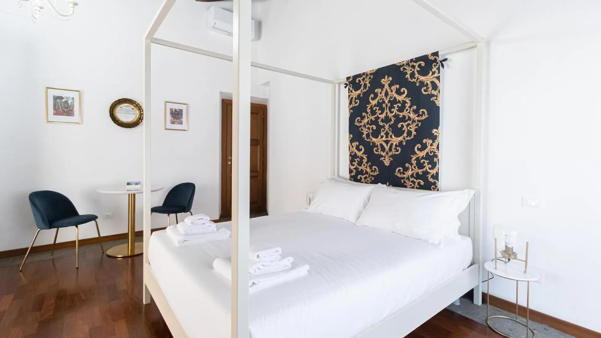 Italianway - Barberini Elegantia Apartments Roma
