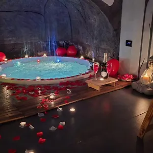 https://elite-apartment-spa.catania-hotels.net